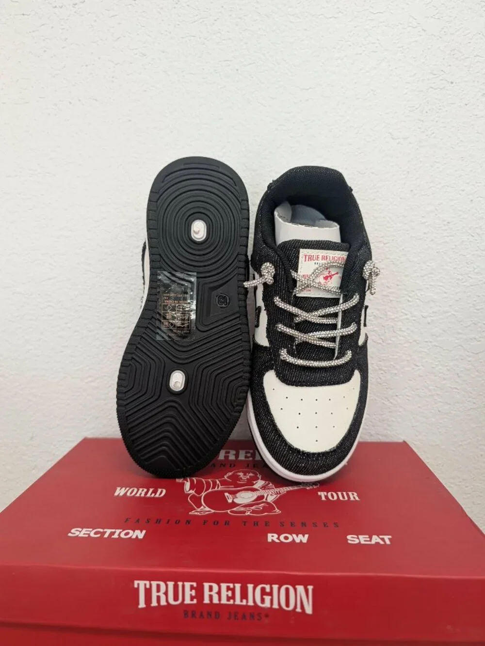 True religion Allison Sneaker Size 13 Girls